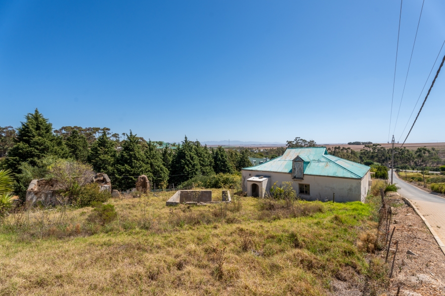 2 Bedroom Property for Sale in Napier Western Cape